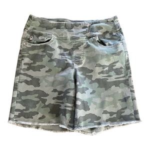 Belle by Kim Gravel Flexibelle shorts sz10